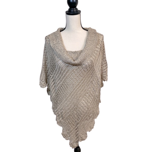 White House Black Market Antique Gold Crochet Poncho Cowl Neck Boho One Size - Picture 1 of 5